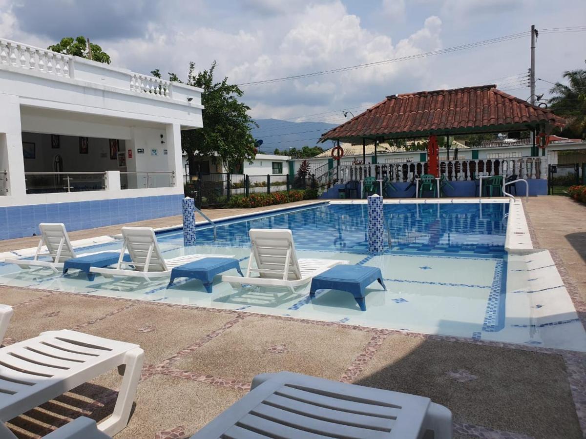 Hotel Maratea เมลการ์ ภายนอก รูปภาพ