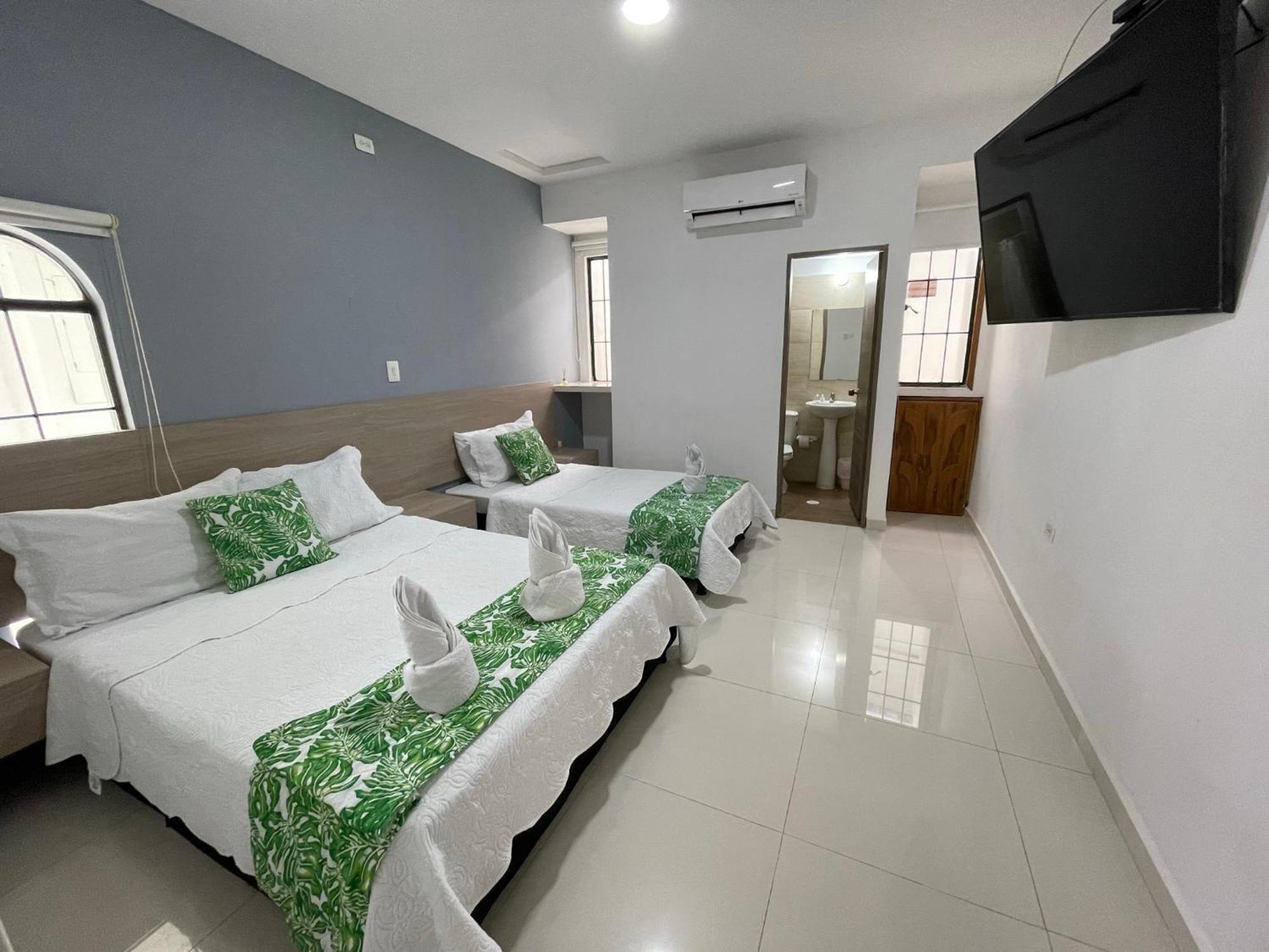 Hotel Maratea เมลการ์ ภายนอก รูปภาพ